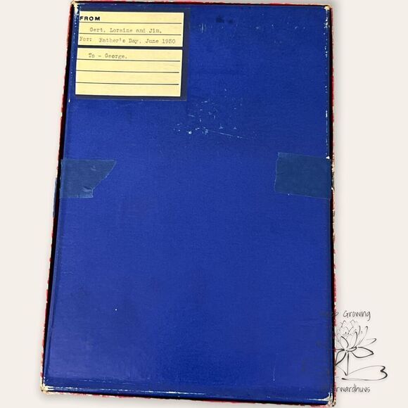 Burns Edge Stainless Knife Set with Butterscotch Bakelite Handles - Picture 8 of 9